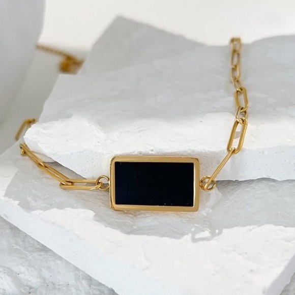 18k Gold Plated Chunky Adjustable Ring - Picture 9 of 10